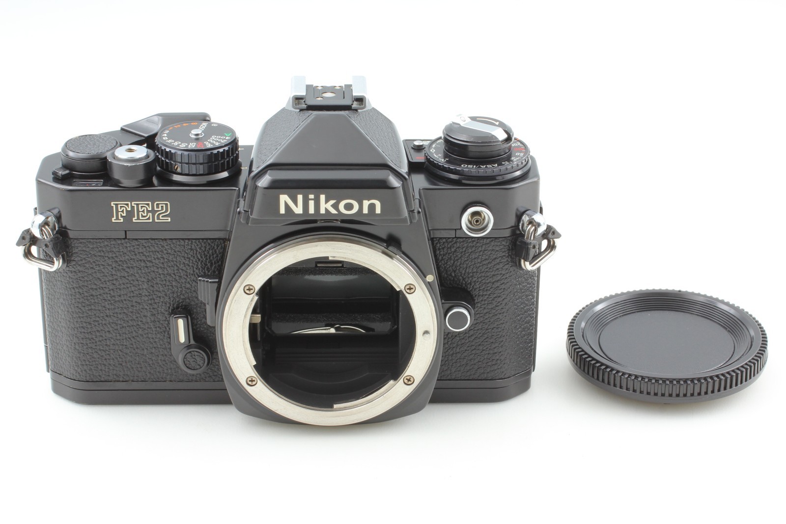 Corpo fotocamera Nikon FE2 35mm reflex nera foto 2