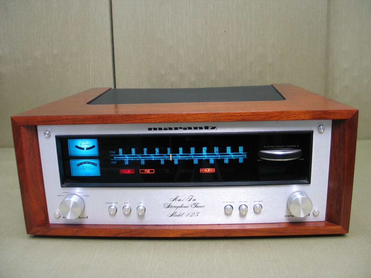 marantz Model 125 FM/AMチューナー ジャンク Marantz Model 125 AM/FM Tuner/ Original WC-1 Case (Fully Tech