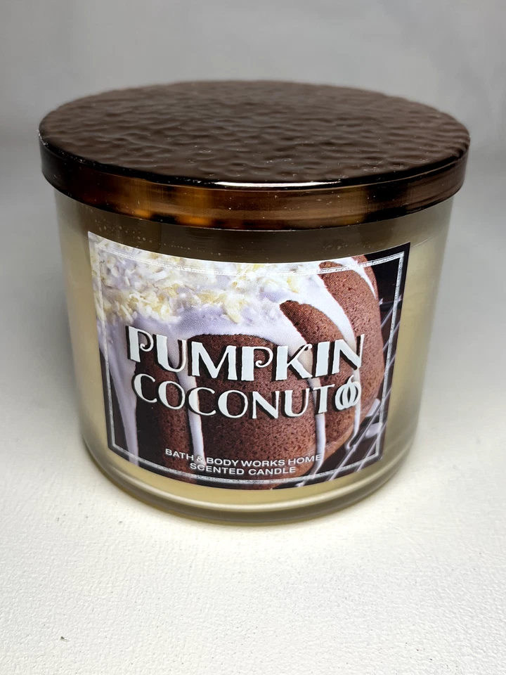 Vela perfumada Bath & Body Works PUMPKIN COCONUT 3 pavios 14,5 oz RARA - Imagem 2 de 4