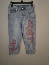 DG2 by Diane Gilman Women's Cropped Jeans with Floral Design Size 2P
