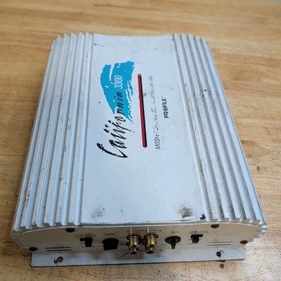 PROFILE CALIFORNIA 3300 AMPLIFIER - 300W - 3-CHANNEL AMP