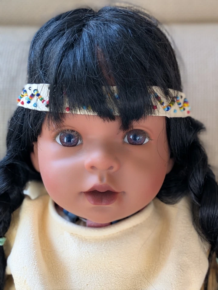 Pat Secrist Doll GPY-93 Native American 22" - Image 3 of 4