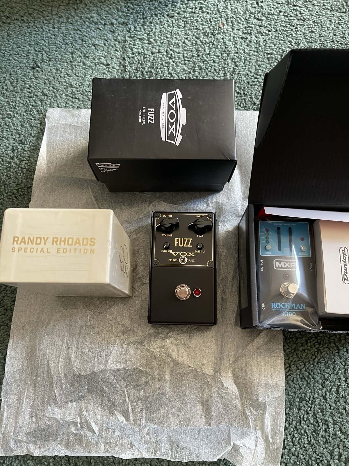 New Vox Pathfinder 10 Amp, MXR Randy Rhodes, Vox Fuzz, Rockman X100 Pedals