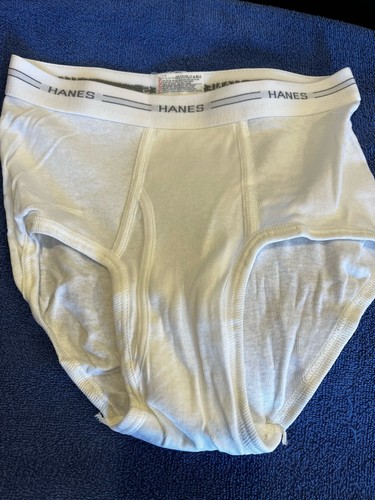 Rare Vintage Hanes Boys White WITH TAG!! Size Large 14 / 16 Or Mens Small - Picture 1 of 3