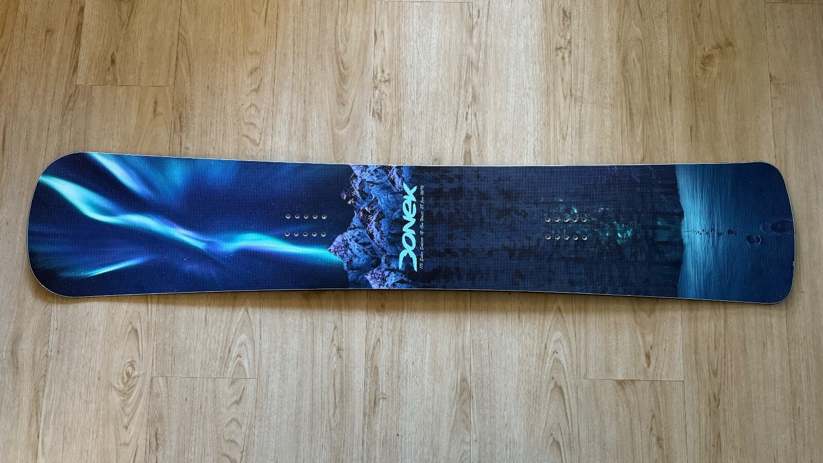 Donek Custom Made Deep Carving Snowboard 170cm long 28.5cm wide 1215m