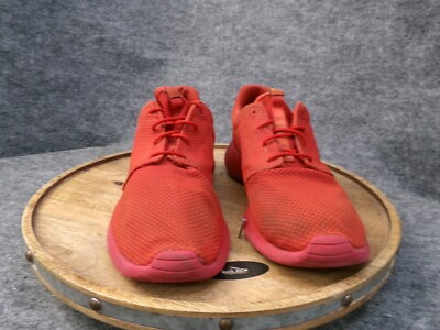 roshe run triple red