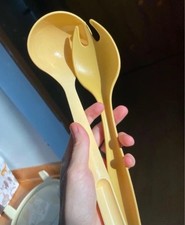 Vintage Yellow Harvest Gold Tupperware Salad ...