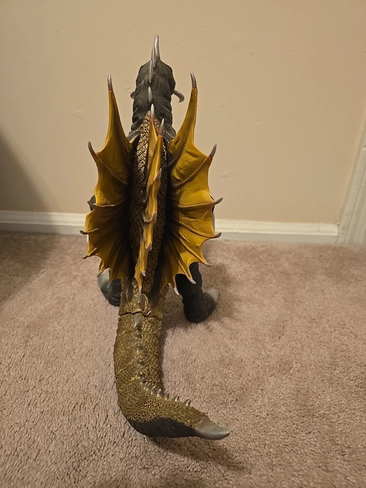 X Plus Gigan 1972 30cm Series - Image 3 of 4