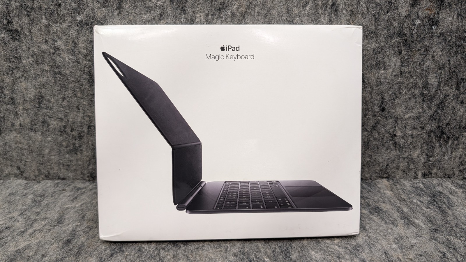 Apple Magic Keyboard for 13" iPad Pro (M4 & M5) MWR53LL/A - Black 🔥New🔥