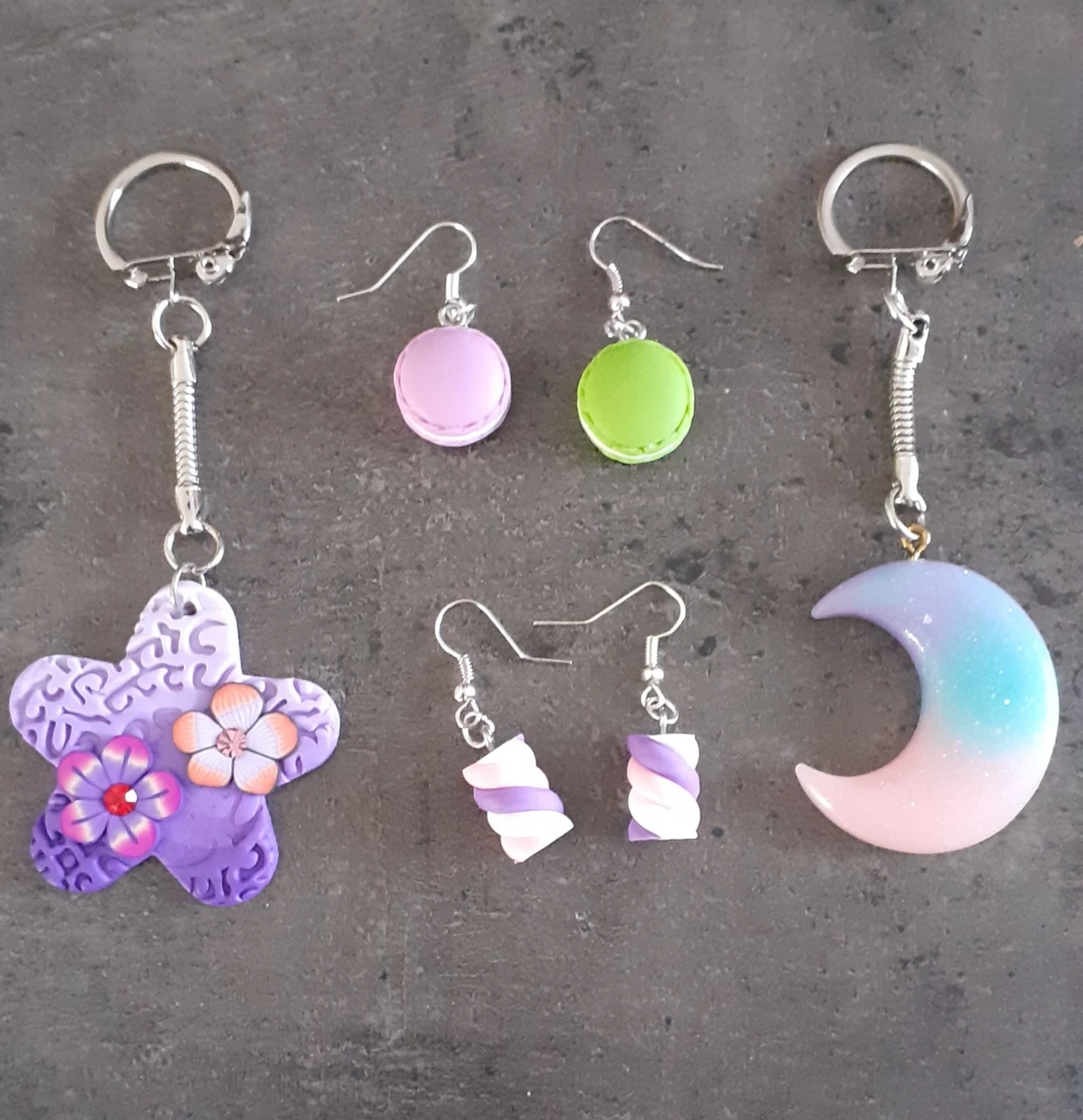 Lot De Présentoirs Pour Bijouterie (bagues, Boucles D'oreilles, Pendentifs) - Occasion