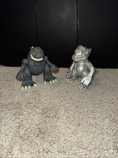 Bandai Toho Godzilla Mechagodzilla Tokyo Vinyl 2011 5.5" Action Figure pair