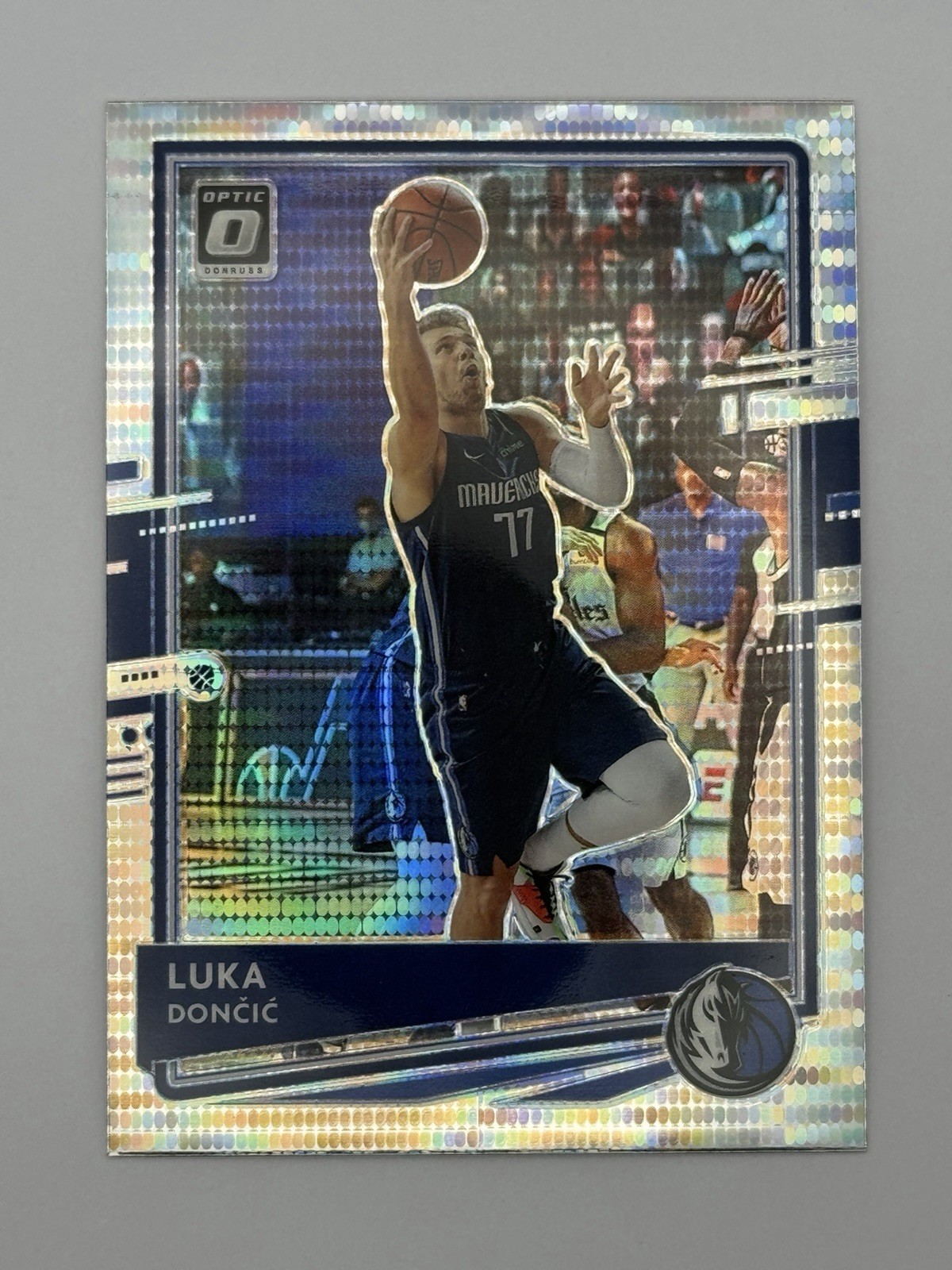 Luka Doncic 2020-21 Donruss Optic Pulsar Prizm #86 Dallas Mavericks NBA