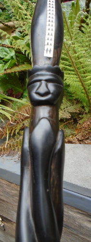 Hardwood ebony walking stick with Mop inlay and carved kings detail- lovely item - Picture 8 of 18