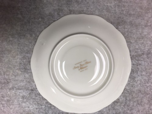 Mikasa Ivory Bone China Remembrance Japan Saucer 6 Inch - Picture 3 of 5