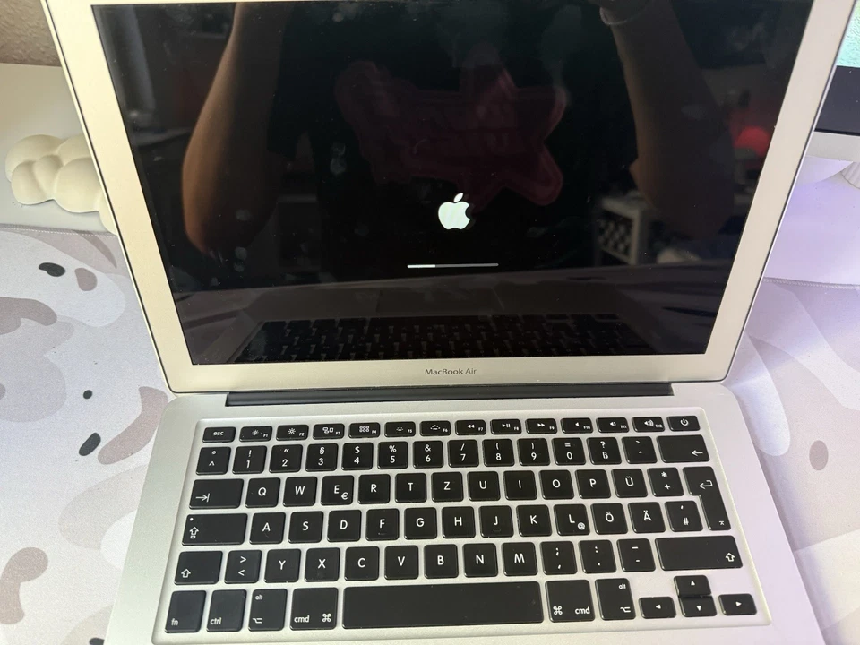 Apple MacBook Air 13" 2014 · i5 · 4GB · 128GB, Foto 3 von 5