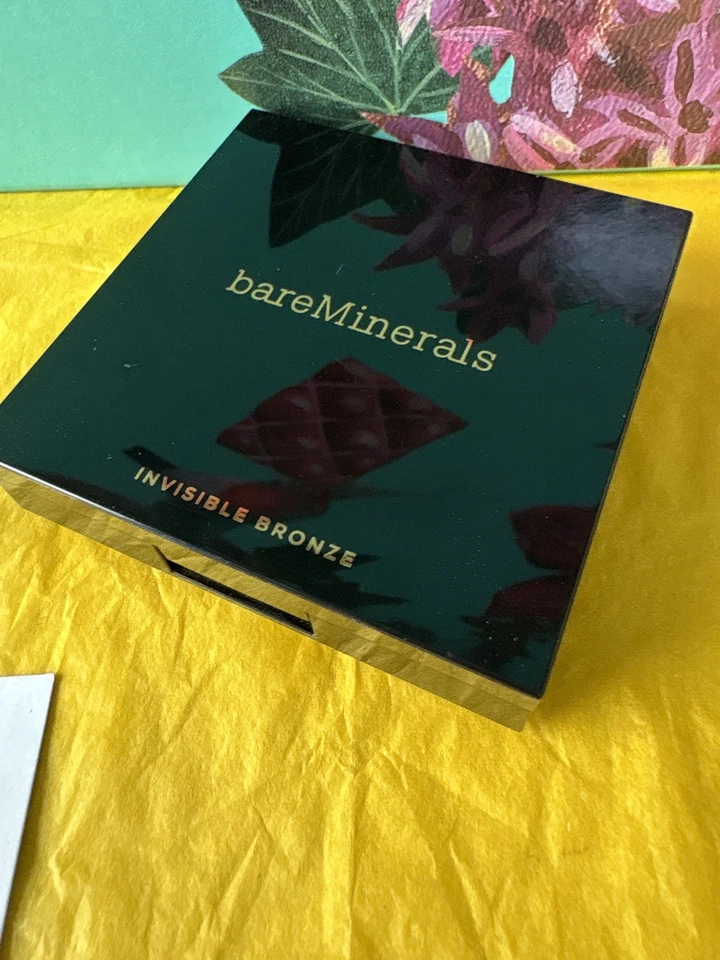bareMinerals Invisible Highlighter Blusher Powder FAIR TO LIGHT New Bronzer 7g - Image 2 of 4