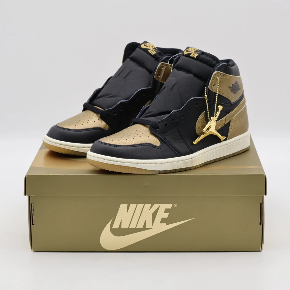 Las mejores ofertas en Jordan 1 Retro OG High Black Gold | eBay