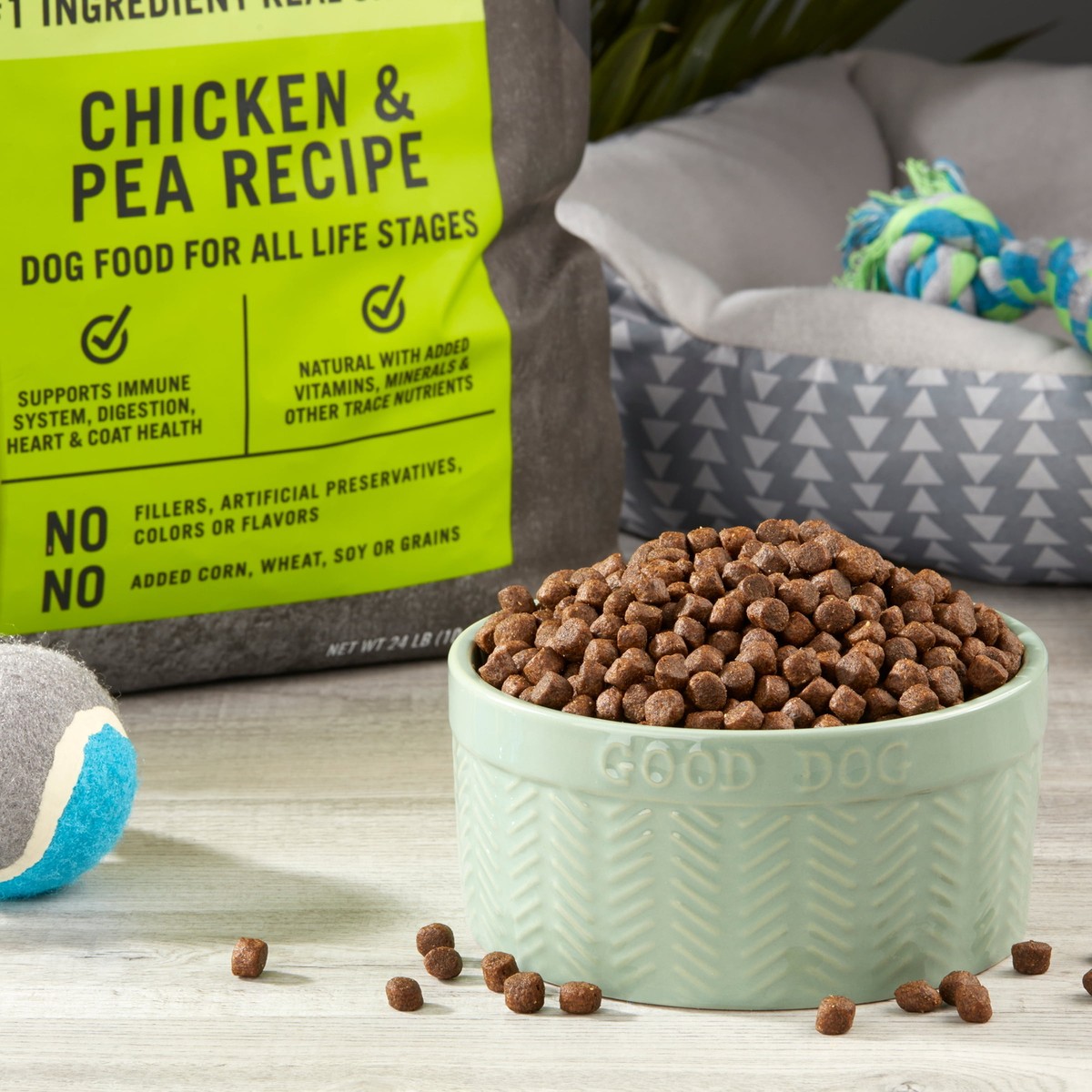 Pure Balance Chicken Pea Recipe Dry Dog Food, Grain-Free, 24 Lbs