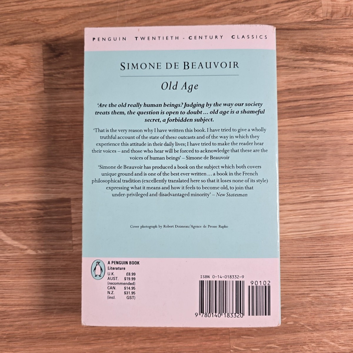 Old Age (Penguin 20th Century Classics) Beauvoir, Simone de