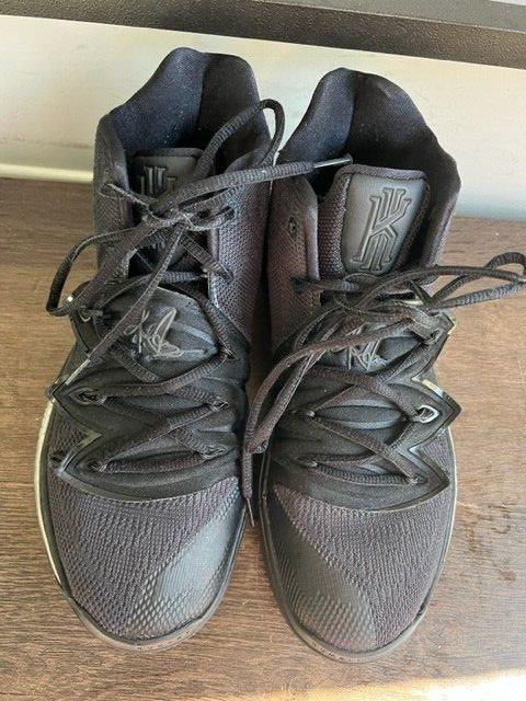 シューズ(男性用) kyrie5 28cm Nike Kyrie 5 Bred Men's Size 13.5 US A02918-600 Black Red