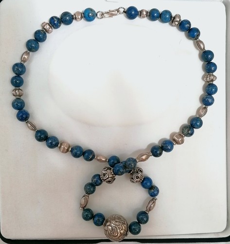 ANTICA BELLISSIMA COLLANA ETNICA IN AUTENTICO LAPISLAZZULO E ARGENTO. - Foto 17 di 24