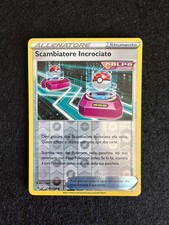 SCAMBIATORE 230/264 REVERSE HOLO COLPO FUSIONE SPADA E SCUDO CARTA POKEMON ITA