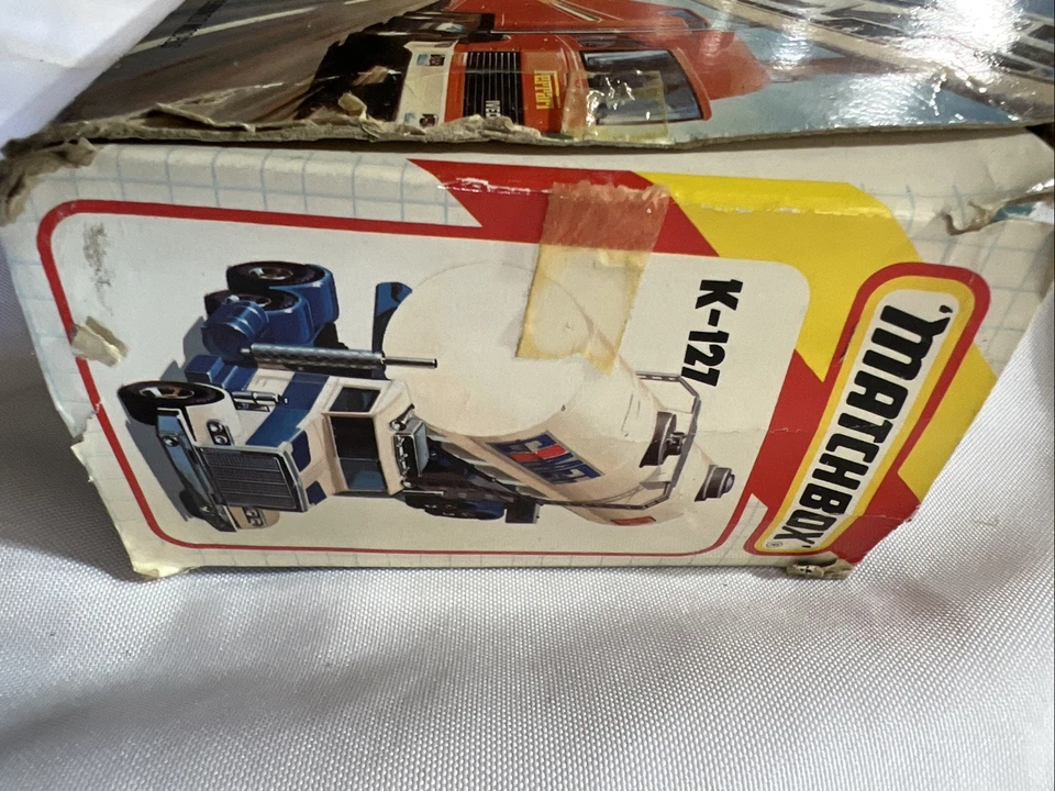 Matchbox SuperKings K-127 Peterbilt Getty Tanker Truck MIB - Image 3 of 4