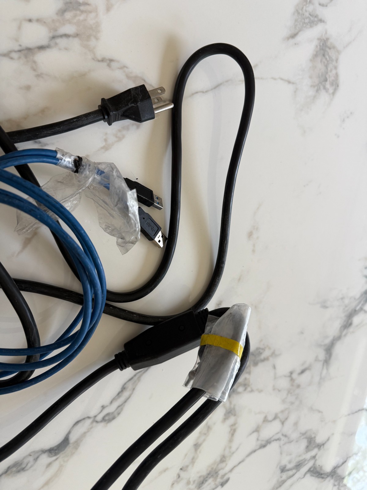 NEW Altinex Tilt N Plug Jr Tabletop Outlet + USB Charging Box - TNP155