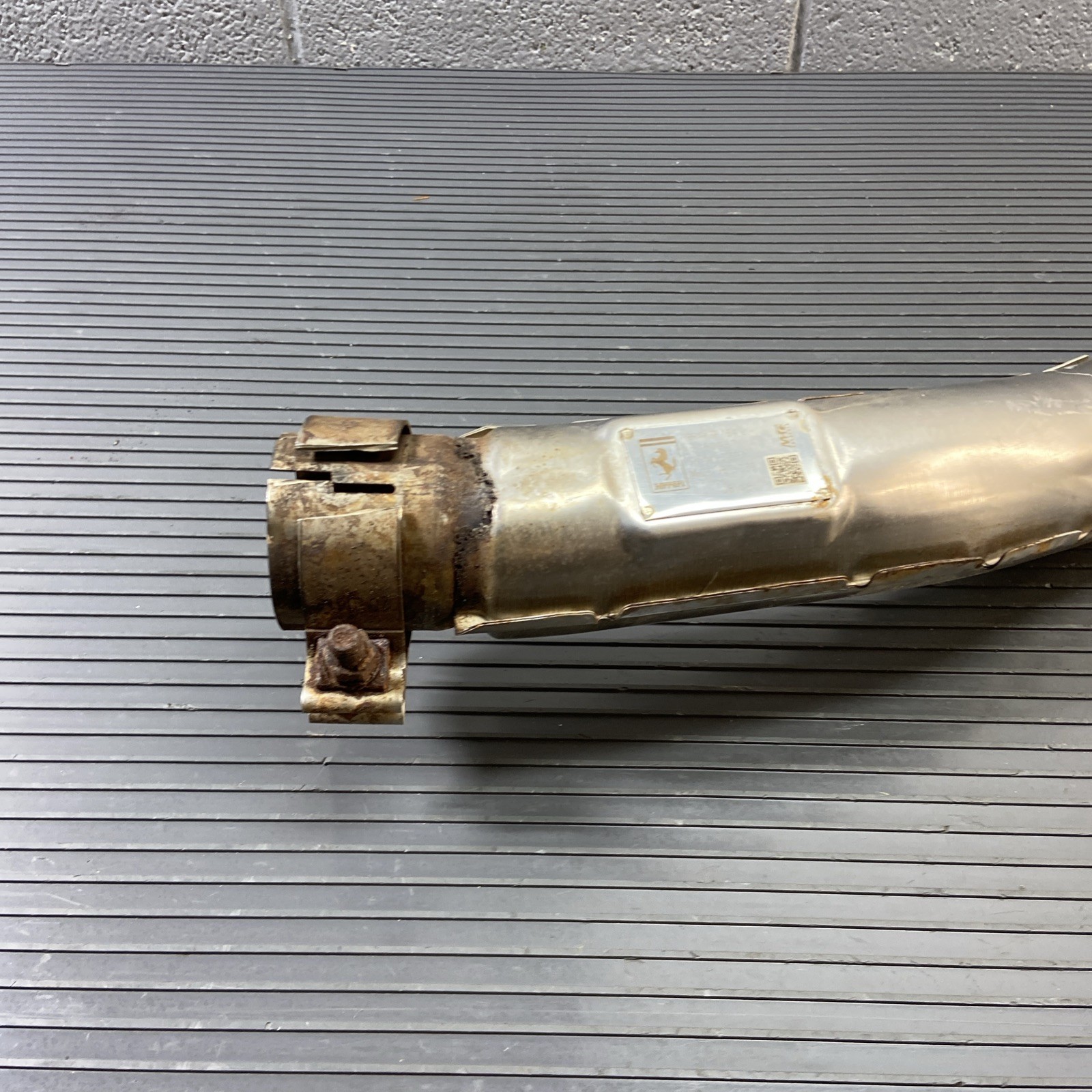 2018-2023 Ferrari Portofino F164 3.8L Left Exhaust Pipe 760987 10k Miles OEM
