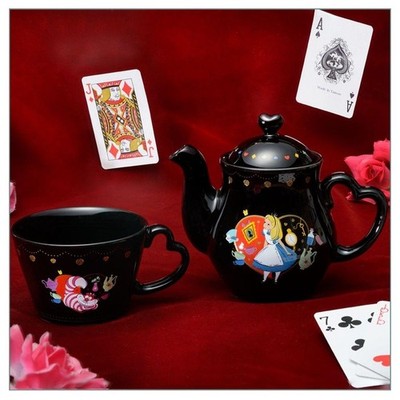 Sega Disney Alice im Wunderland Premium schwarz Teekanne & Tassen Set 70. mit...