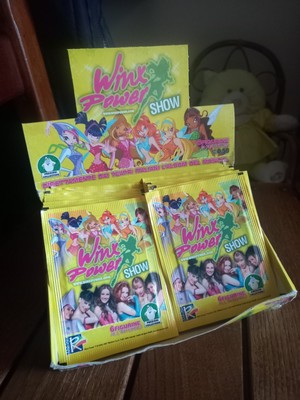 Lot 40 Bag with Figures x Album WINX POWER SHOW + Box Precious Games Coll