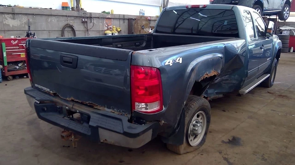 Condensador de CA compatible con camioneta Sierra 2500 99-14 6791016 Foto 3 de 4