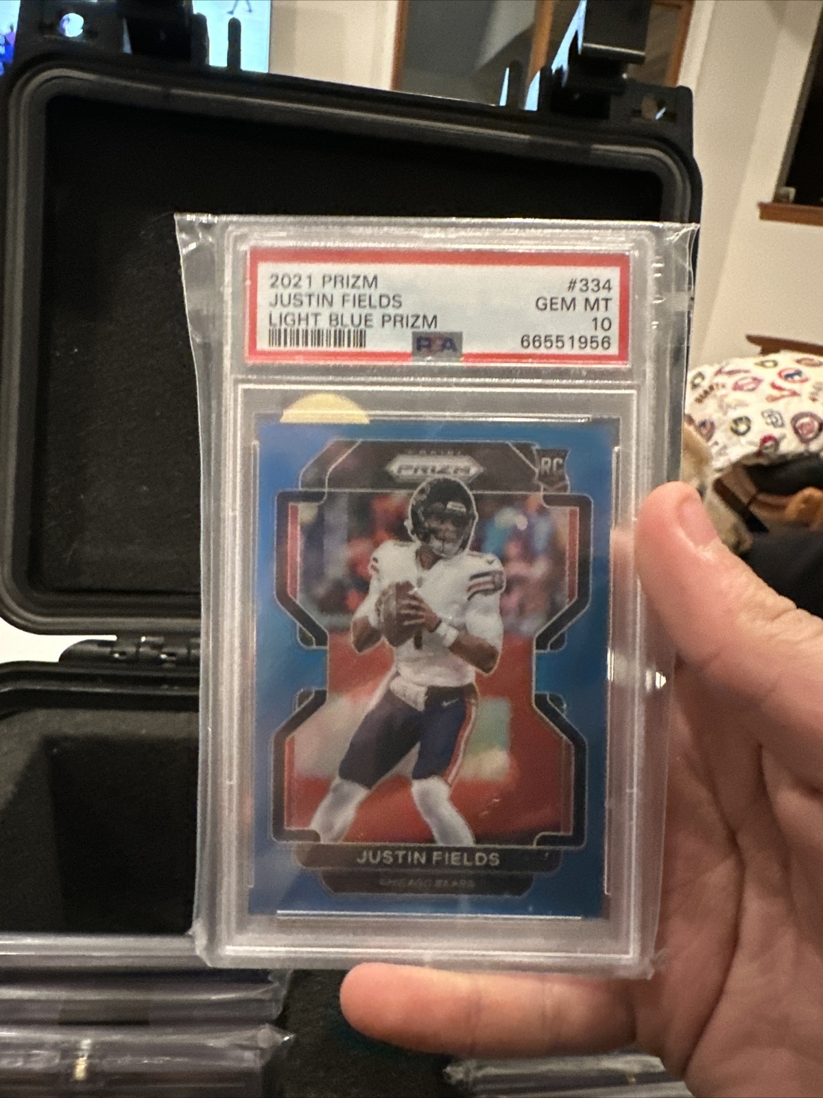 LOW POP (26) - 2021 Panini Prizm Justin Fields Light Blue Rookie #334 PSA 10