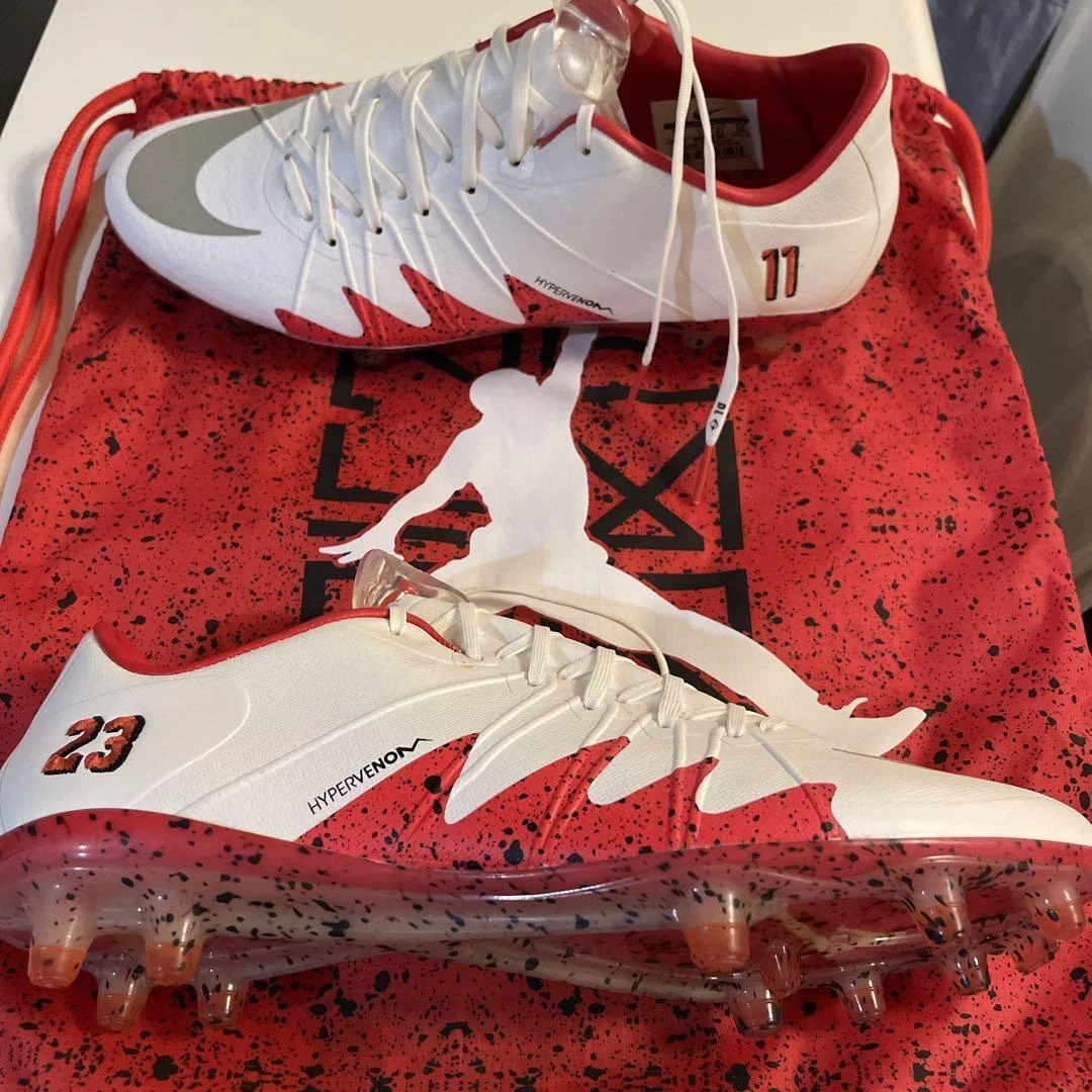 hypervenom red and white