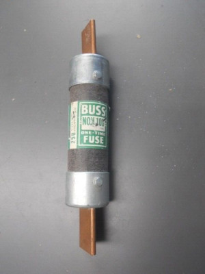 Nice Bussmann NON 100 Amp One-Time Fuses 250 Volts