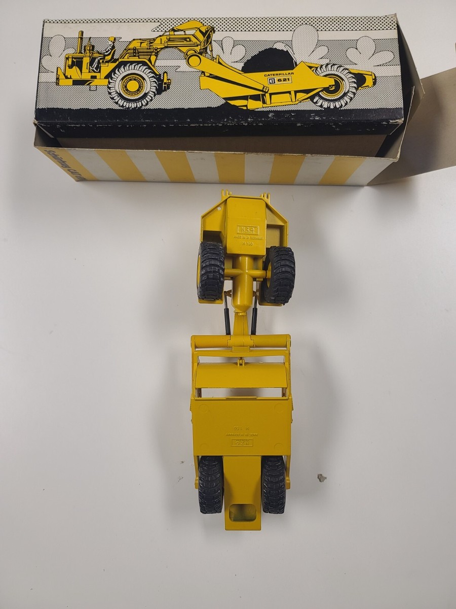 NZG 1:50 CAT 621 SCHURFZUG DIE CAST CONSTRUCTION VEHICLE NZG 1:50 CAT 621 SCHURFZUG DIE CAST CONSTRUCTION VEHICLE