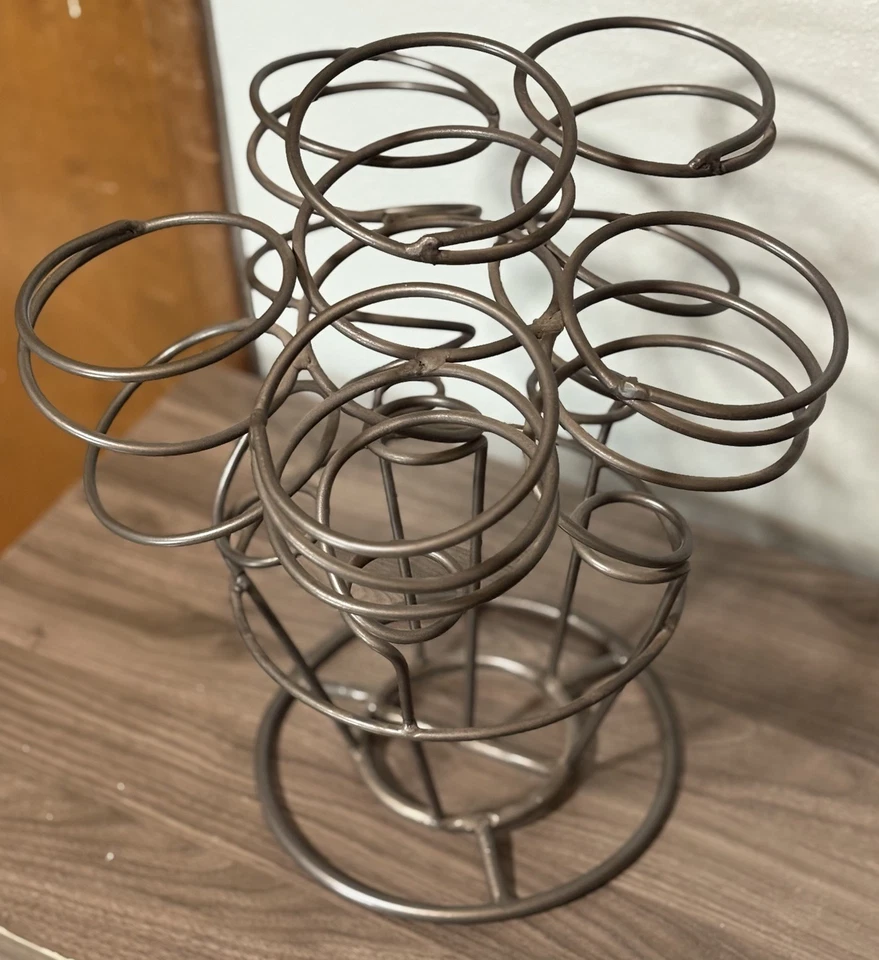 Estante de vino espiral de hierro forjado encimera de metal atómico 6 botellas MCM estilo vintage Foto 3 de 3