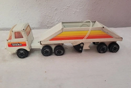 Vintage Tonka Truck Bottom-Dump Dirt-Hauler Stamped 55010