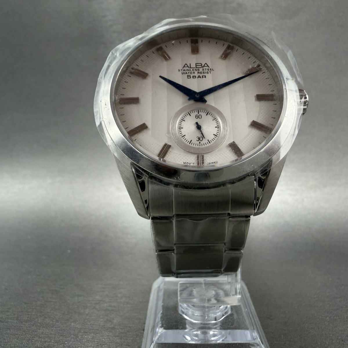 Seiko Alba Watch Men 44mm Silver Dial SIlver Tone Round VD78-X012