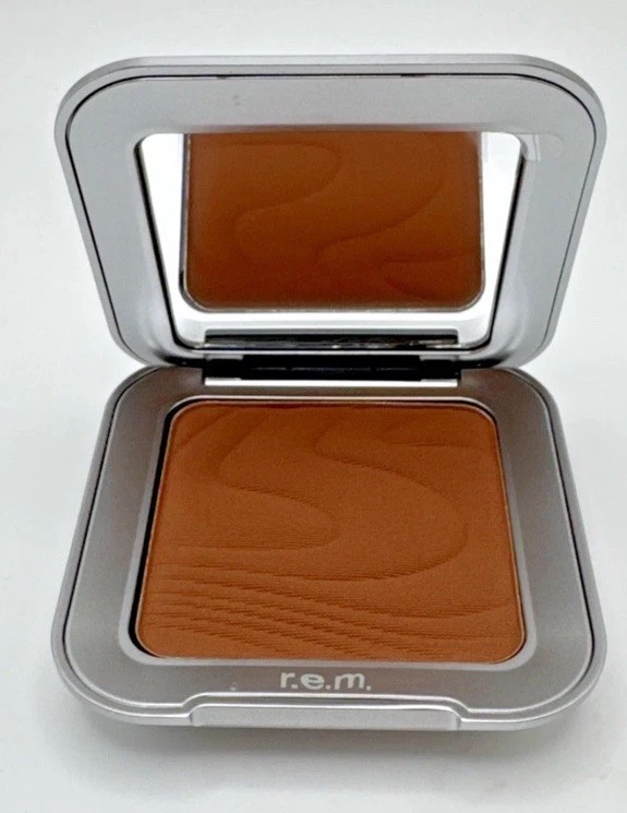 r.e.m. Beauty Hypernova Satin Matte Bronzer ~ BLAZED ~ 10g / .35 Oz - Image 4 of 4