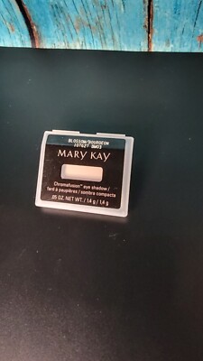 Mary kay chromafusion eye shadow MATTE