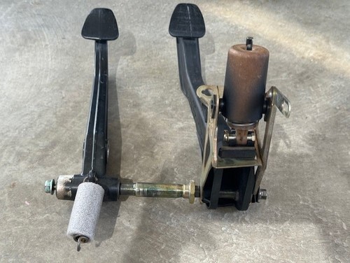 USED Porsche 996,986 Boxster Brake and Clutch Pedals for Manual Cars 99642314105 - Foto 3 di 16