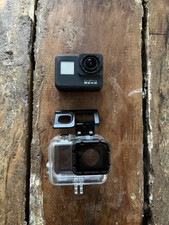 GoPro HERO7 Black 4K Action Camera + Waterpro...