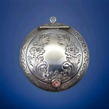 Vintage EPNS Floral Engraved Round Compact Locket Pendant Case