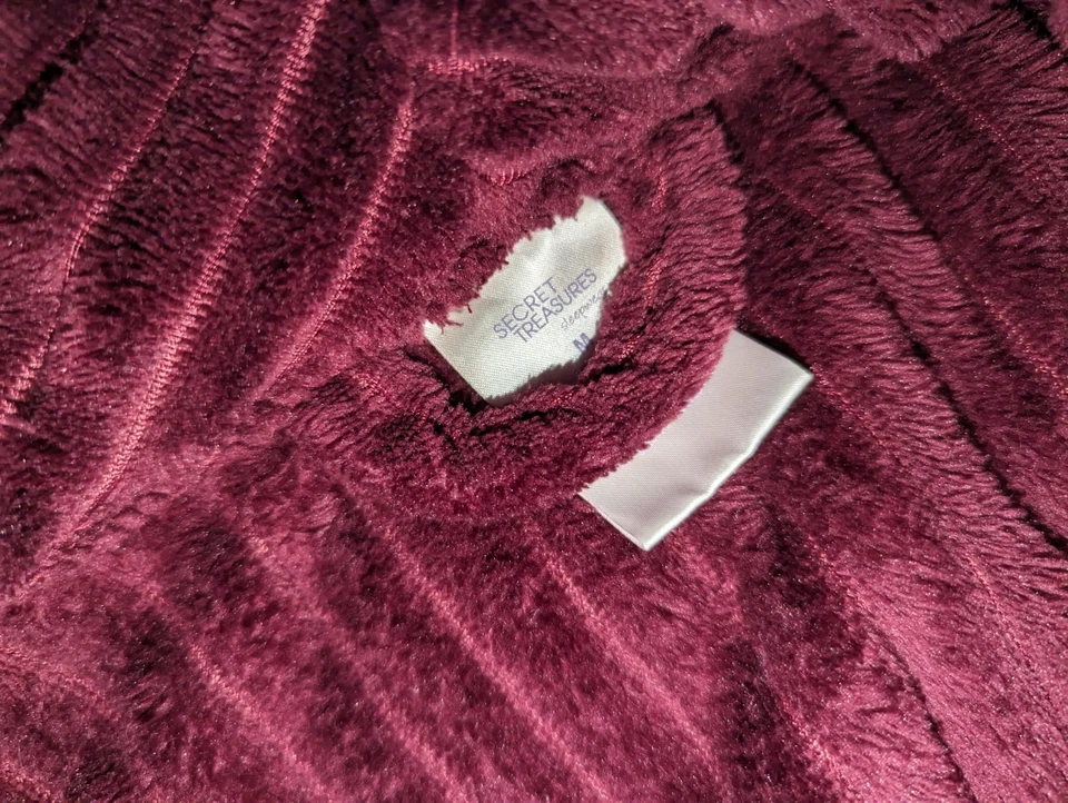 SECRET TREASURES Ropa de dormir íntima para mujer Bata granate Lechosa Suave Talla Mediana Foto 4 de 4