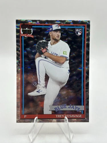 2026 Topps Series 2 Trey Yesavage Blue Crackle (RAW)