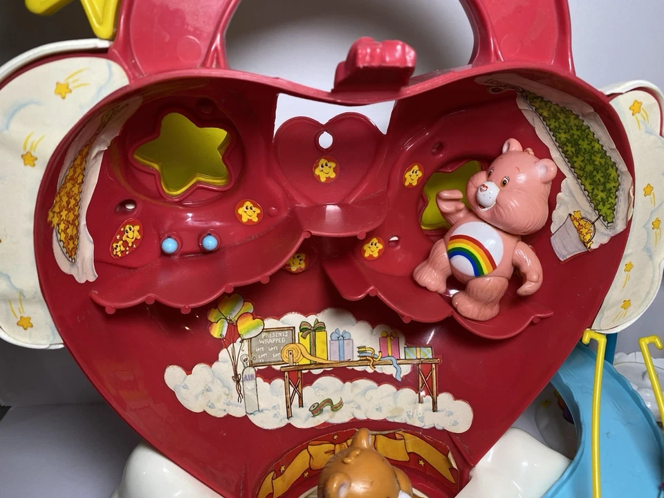 De colección Kenner 1983 Care Bears Care-A-Lot Nube Arco Iris Juego Figuras Accesorios Foto 4 de 4