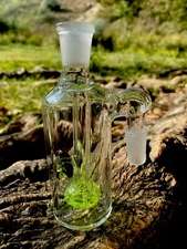 Bee design 14mm Shower Head Glass Ash Catcher 90 degree (green Slime)