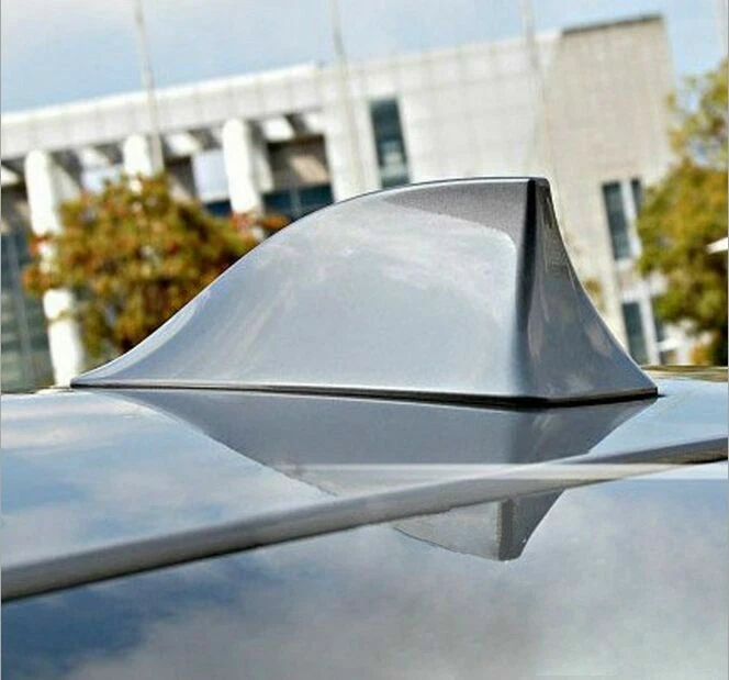 Sinal de antena aérea rádio AM/FM RV teto carro SUV universal formato barbatana de tubarão cinza - Imagem 4 de 4