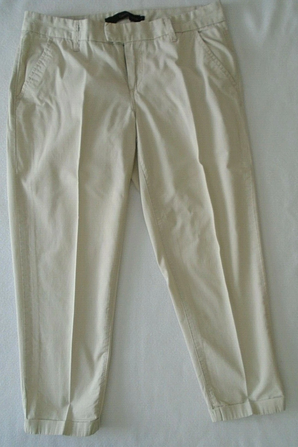 Calvin Klein Off White Tan Cuffed Capri Pants Size 8